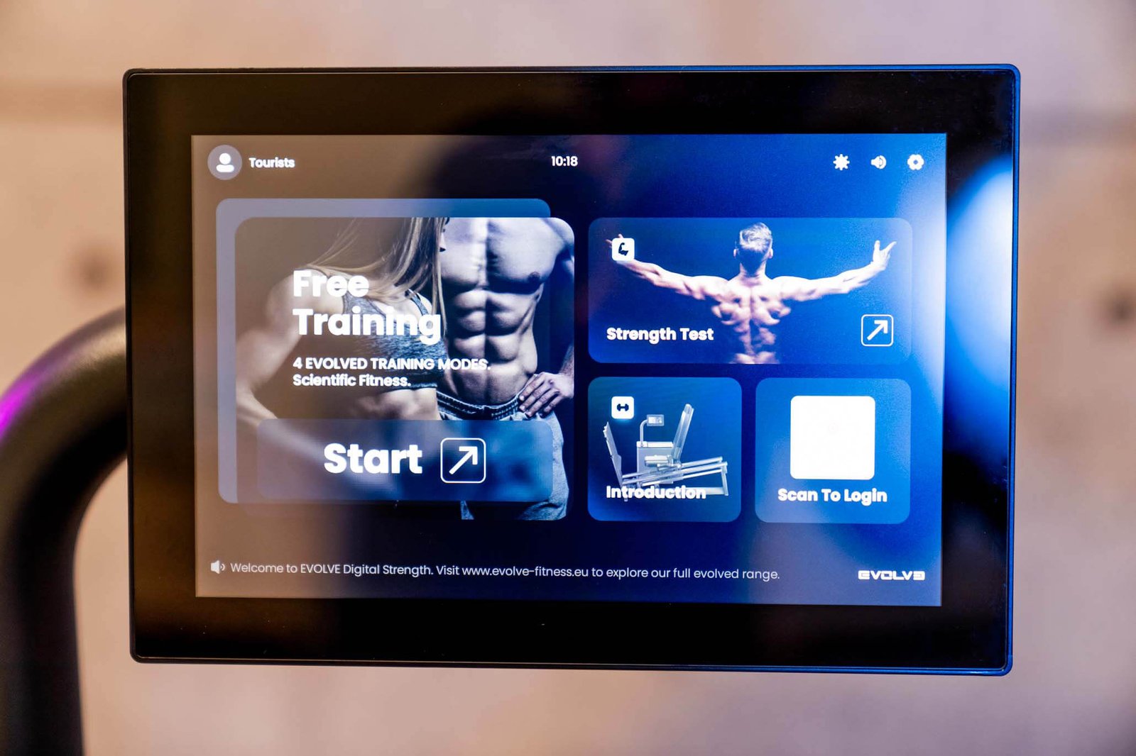 Evolve Digital Strength Series Selectorized Squat (DS-430)